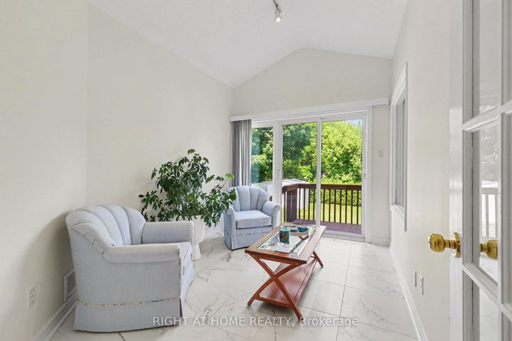 Photo 13 at 54 Fieldcrest Avenue, Nepean (Longfields), Ottawa