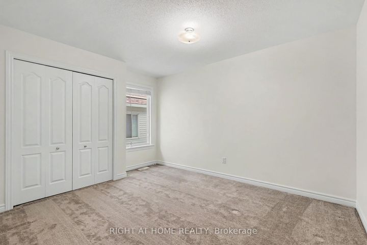 Photo 20 at 54 Fieldcrest Avenue, Nepean (Longfields), Ottawa