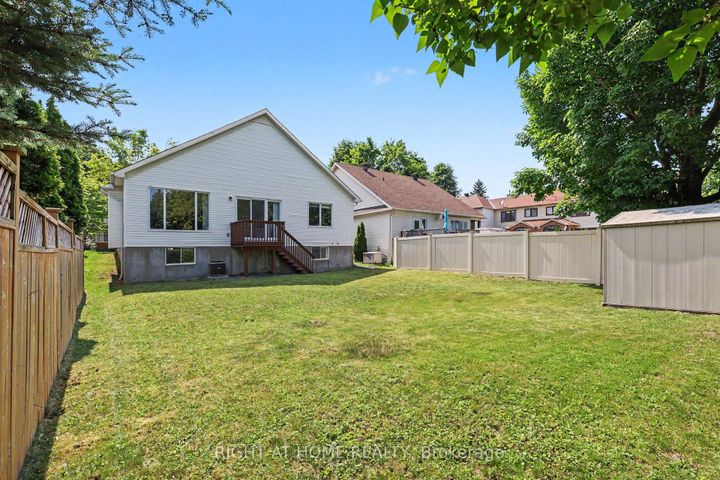 Photo 31 at 54 Fieldcrest Avenue, Nepean (Longfields), Ottawa