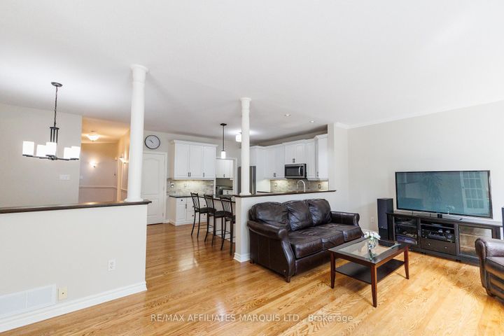 Photo 21 at 11 Redbridge Crescent, Nepean (Longfields), Ottawa