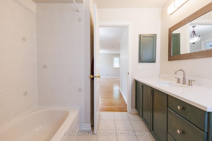 Photo 27 at 11 Redbridge Crescent, Nepean (Longfields), Ottawa