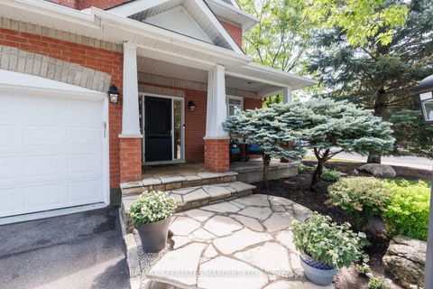 Photo 2 at 11 Redbridge Crescent, Nepean (Longfields), Ottawa