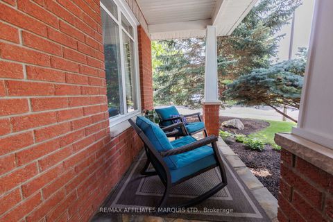 Photo 4 at 11 Redbridge Crescent, Nepean (Longfields), Ottawa