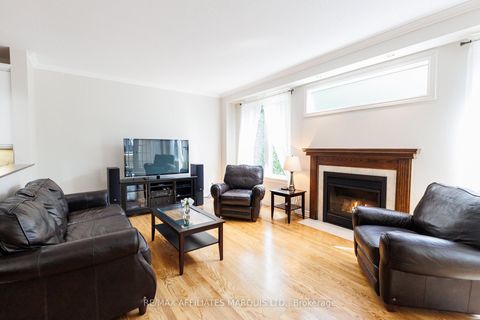 Photo 18 at 11 Redbridge Crescent, Nepean (Longfields), Ottawa