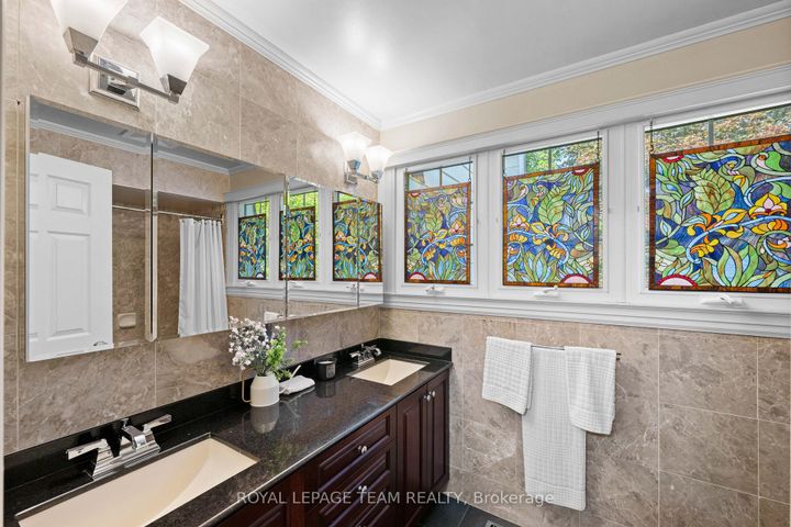 Photo 15 at 36 Glendenning Drive, Nepean (Arlington Woods), Ottawa