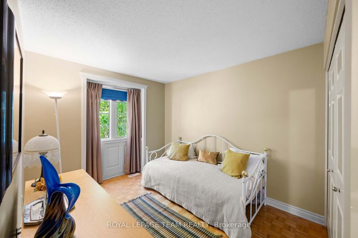 Photo 18 at 36 Glendenning Drive, Nepean (Arlington Woods), Ottawa