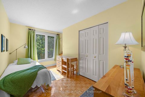 Photo 16 at 36 Glendenning Drive, Nepean (Arlington Woods), Ottawa