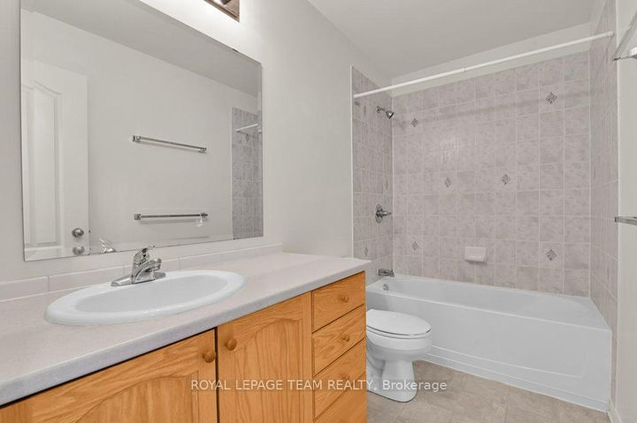 Photo 21 at 147 Sorento Street, Nepean (Strandherd), Ottawa