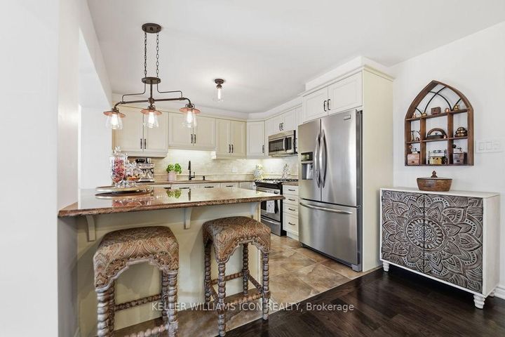 Photo 11 at 428 White Arctic Avenue, Nepean (Half Moon Bay), Ottawa