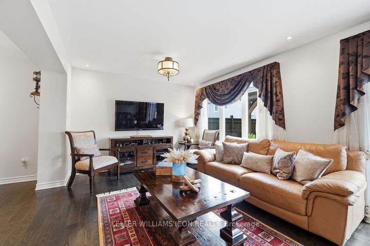 Photo 17 at 428 White Arctic Avenue, Nepean (Half Moon Bay), Ottawa
