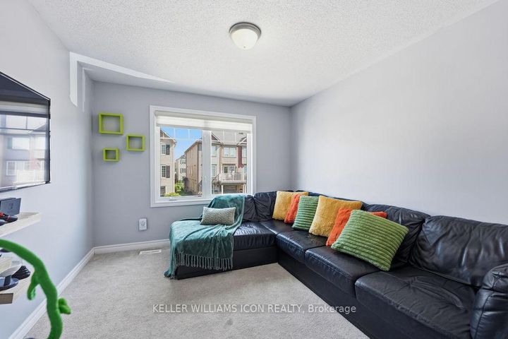 Photo 32 at 428 White Arctic Avenue, Nepean (Half Moon Bay), Ottawa
