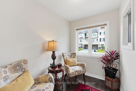 Photo 4 at 428 White Arctic Avenue, Nepean (Half Moon Bay), Ottawa