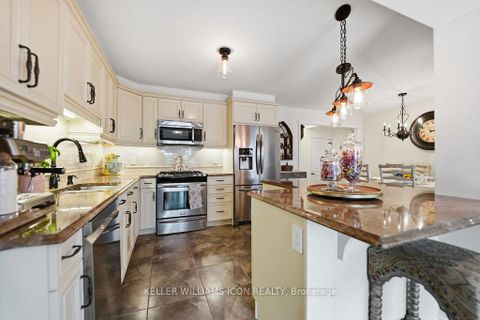 Photo 13 at 428 White Arctic Avenue, Nepean (Half Moon Bay), Ottawa
