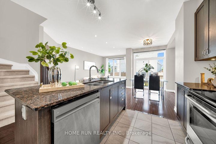 Photo 16 at 261 Brambling Way, Nepean (Half Moon Bay), Ottawa