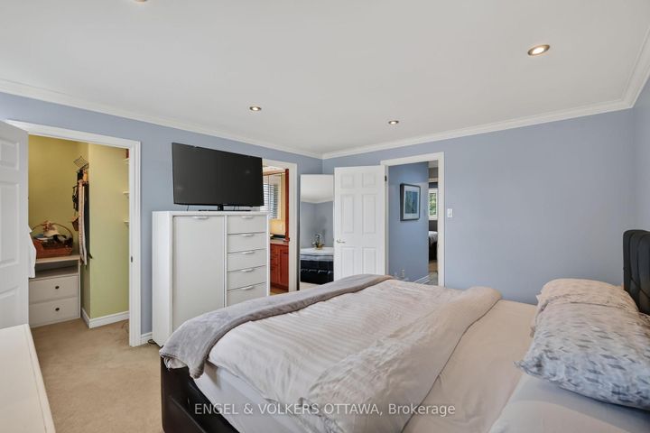 Photo 26 at 1 Blueridge Court, Nepean (Pheasant Run), Ottawa