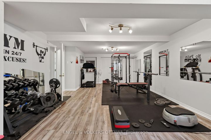 Photo 34 at 1 Blueridge Court, Nepean (Pheasant Run), Ottawa
