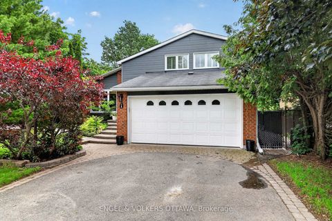 Photo 0 at 1 Blueridge Court, Nepean (Pheasant Run), Ottawa