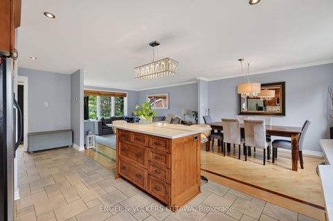 Photo 7 at 1 Blueridge Court, Nepean (Pheasant Run), Ottawa
