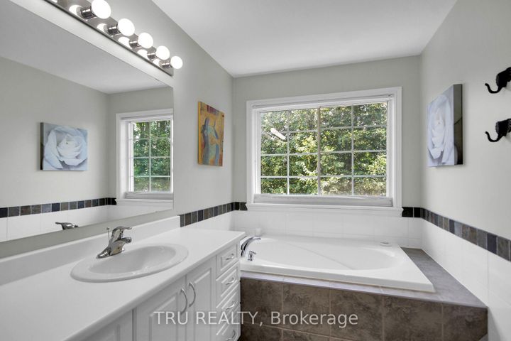 Photo 25 at 109 Braddock Private, Nepean (Stonebridge), Ottawa