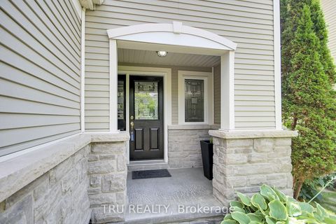 Photo 2 at 109 Braddock Private, Nepean (Stonebridge), Ottawa