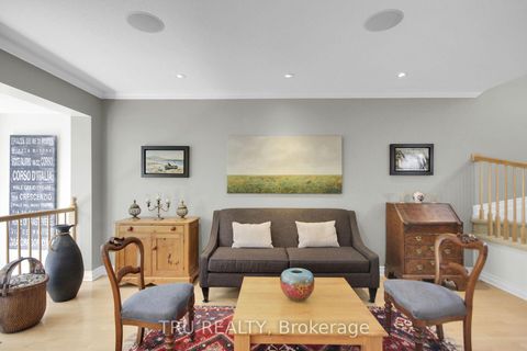 Photo 7 at 109 Braddock Private, Nepean (Stonebridge), Ottawa