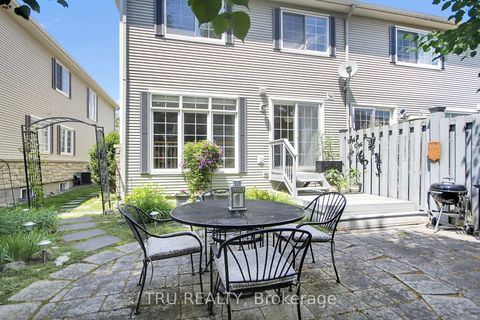 Photo 38 at 109 Braddock Private, Nepean (Stonebridge), Ottawa