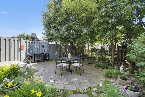 Photo 39 at 109 Braddock Private, Nepean (Stonebridge), Ottawa
