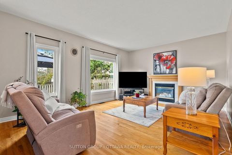 Photo 6 at 21 Avonmore Crescent, Nepean (Barrhaven East), Ottawa