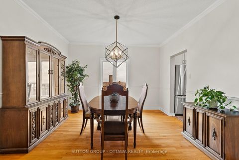 Photo 16 at 21 Avonmore Crescent, Nepean (Barrhaven East), Ottawa