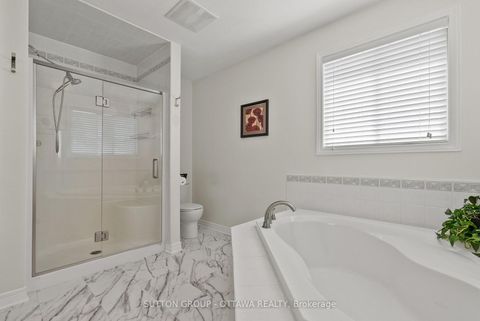Photo 27 at 21 Avonmore Crescent, Nepean (Barrhaven East), Ottawa