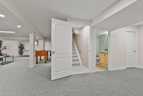 Photo 35 at 21 Avonmore Crescent, Nepean (Barrhaven East), Ottawa