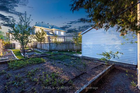 Photo 44 at 5 Cassone Court, Nepean (Pineglen), Ottawa