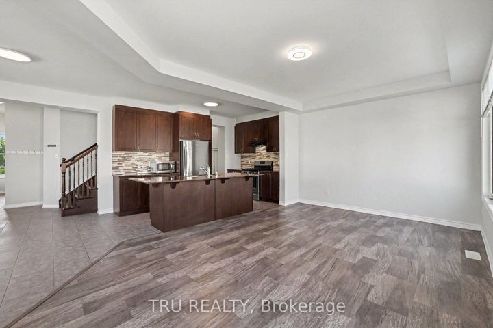 Photo 8 at 425 Aphelion Crescent, Nepean (Half Moon Bay), Ottawa