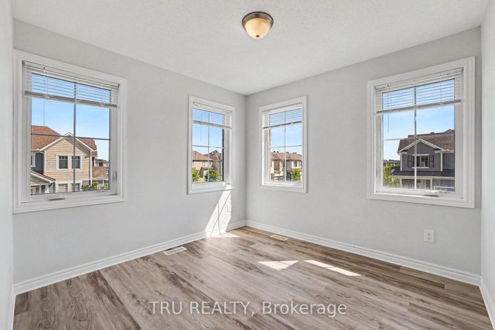 Photo 23 at 425 Aphelion Crescent, Nepean (Half Moon Bay), Ottawa