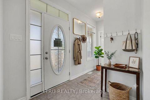 Photo 4 at 425 Aphelion Crescent, Nepean (Half Moon Bay), Ottawa