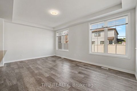 Photo 7 at 425 Aphelion Crescent, Nepean (Half Moon Bay), Ottawa