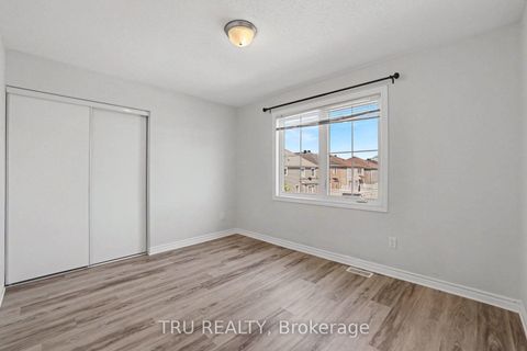 Photo 21 at 425 Aphelion Crescent, Nepean (Half Moon Bay), Ottawa