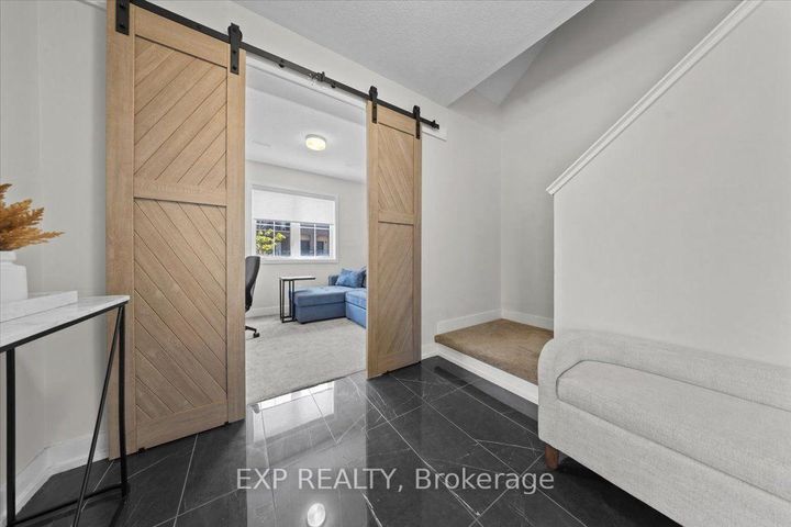 Photo 4 at 293 Anyolite Private, Nepean (Heritage Park), Ottawa