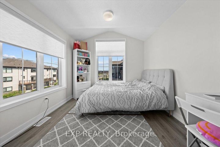 Photo 24 at 293 Anyolite Private, Nepean (Heritage Park), Ottawa