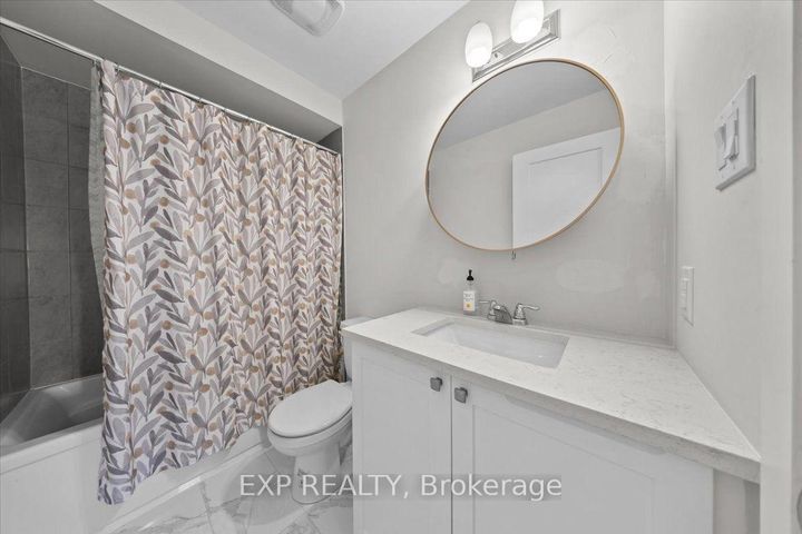 Photo 30 at 293 Anyolite Private, Nepean (Heritage Park), Ottawa