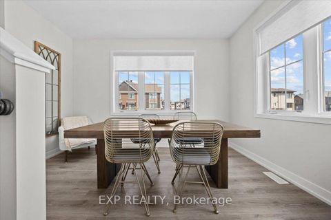 Photo 18 at 293 Anyolite Private, Nepean (Heritage Park), Ottawa