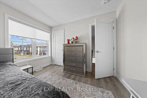 Photo 23 at 293 Anyolite Private, Nepean (Heritage Park), Ottawa