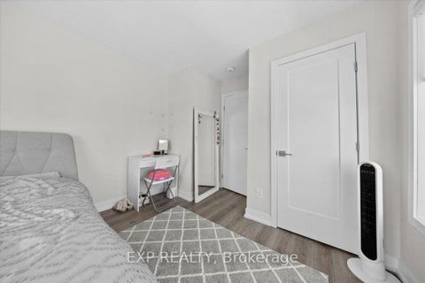 Photo 25 at 293 Anyolite Private, Nepean (Heritage Park), Ottawa