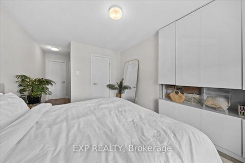 Photo 27 at 293 Anyolite Private, Nepean (Heritage Park), Ottawa