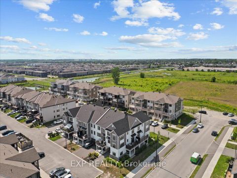 Photo 37 at 293 Anyolite Private, Nepean (Heritage Park), Ottawa
