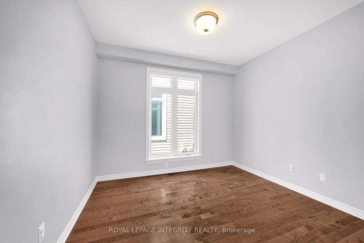 Photo 7 at 573 Egret Way, Nepean (Half Moon Bay), Ottawa