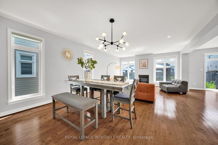 Photo 9 at 573 Egret Way, Nepean (Half Moon Bay), Ottawa