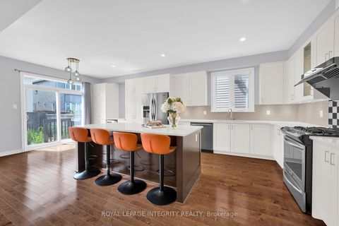 Photo 18 at 573 Egret Way, Nepean (Half Moon Bay), Ottawa