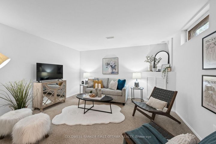 Photo 26 at 34 Melville Drive, Nepean (Pheasant Run), Ottawa