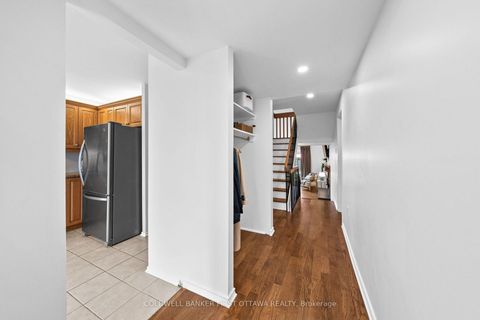 Photo 3 at 34 Melville Drive, Nepean (Pheasant Run), Ottawa